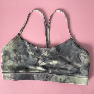 Lululemon Flow Y Bra 8-10